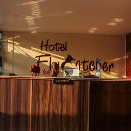 Hotel Flycatcher Chitwan- A Jungle Safari Home 사우라하 외부 사진